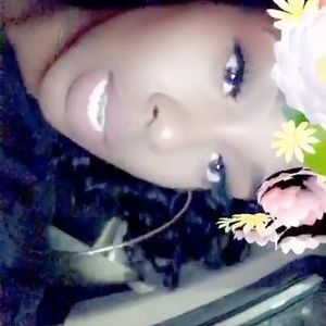 Meet your Posher, Lin